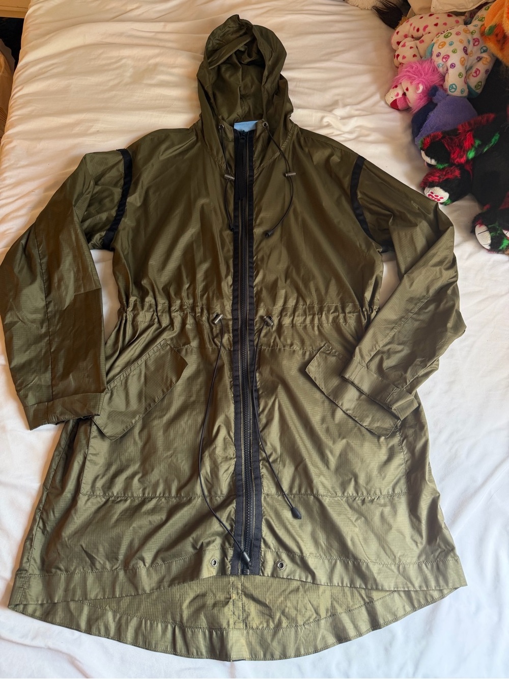 Simply vera wang olive green anorak drawstring waist utility zip hooded raincoat